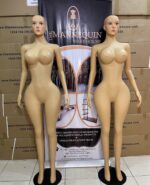 FIGURE-8 MANNEQUIN
