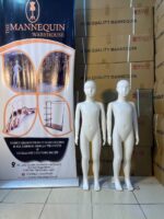 KIDS WHITE PP ABSTRACT MANNEQUIN - Image 2